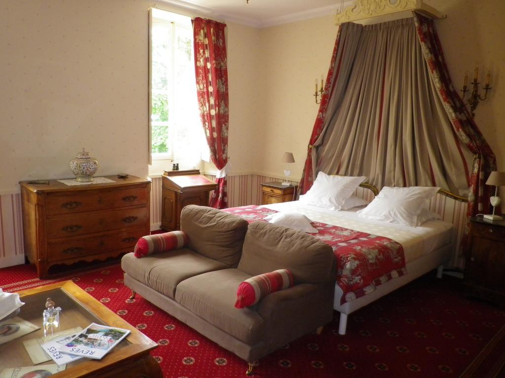 Chateau De L'Oiseliniere Bed & Breakfast Gorges  Phòng bức ảnh